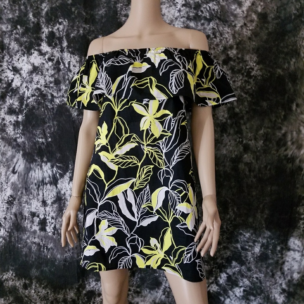NWT! Splendid Tropical Floral Dress sz M